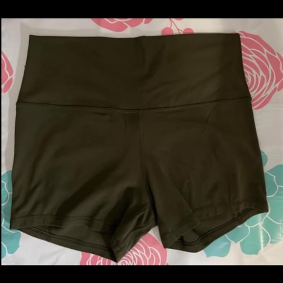 Align 4 inch short dark olive NWOT - Picture 1 of 2